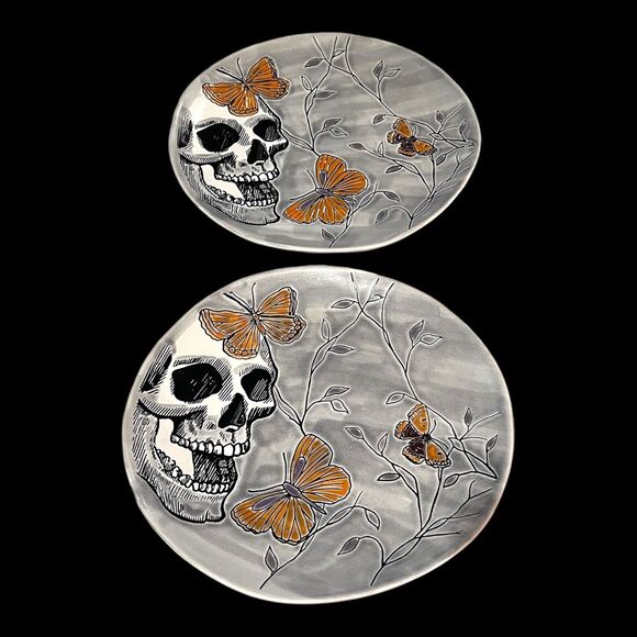 Spectrum Designz Gothic Handmade Skull & Butterflies 11" Ceramic Plates (2) - Picture 4 of 4